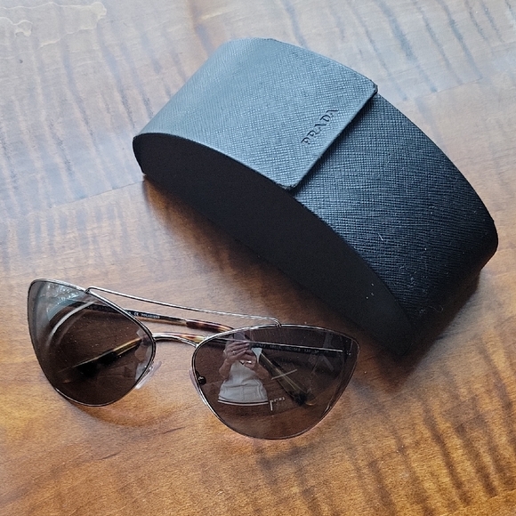 PRADA CAT EYE AVIATOR POLARIZED SUNGLASSES WITH CASE - Picture 5 of 11